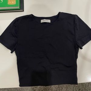 Babaton Contour Crew Cropped T-Shirt